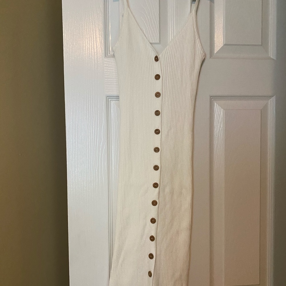 Forever 21 white ribbed midi button up dress